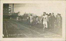 University of Wisconsin, Chicago Track Meet, 1 Mile Run, WI RP Photo Postcard