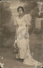 Filipina, Young Girl Holding Purse, Philippines PI - Early 1900's RP Postcard